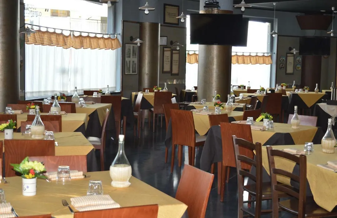 Vescovo Rosso Hotel-1